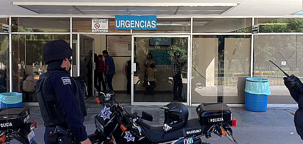 Explosión de pólvora deja hombre lesionado
