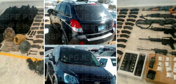 Ubican camioneta cargada con arsenal