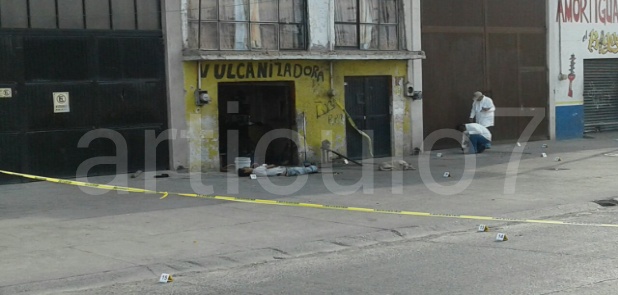 Ejecutan a dos en vulcanizadora