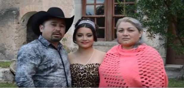 Organiza celayense viaje a fiesta de Rubi
