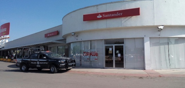 Roban banco en Silao y se dan a la fuga