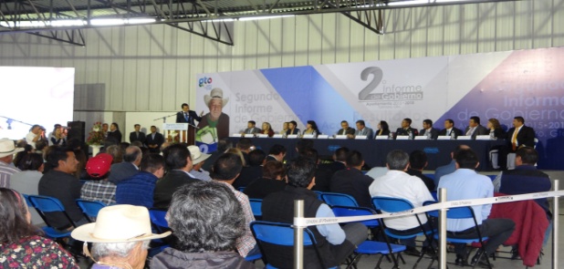 Enrique Arreola Mandujano rinde Informe