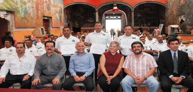 Capacitan a elementos en Derechos Humanos