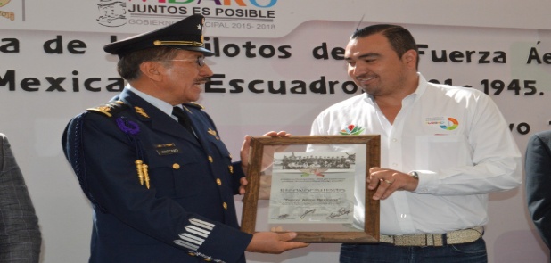 Conmemoran aniversario luctuoso de “Escuadrón 201"