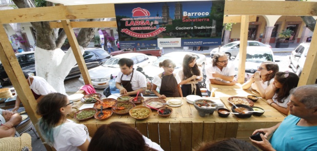 Un éxito festival de la larga y la quesadilla