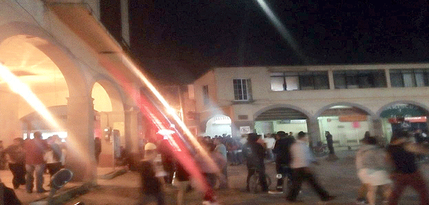 Procesión apunto de terminar en tragedia