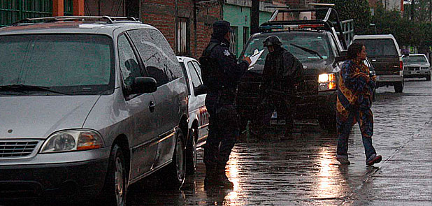 Atacan Unión de Comerciantes;un muerto y un herido